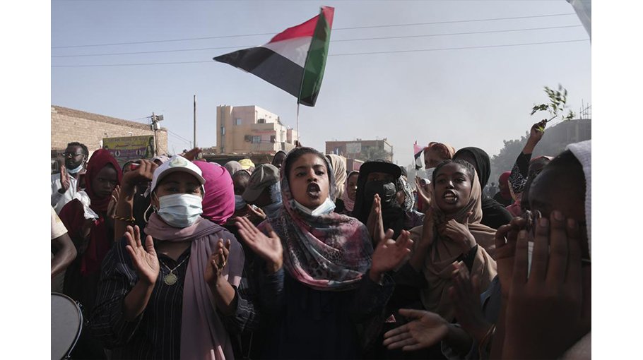 Sudan’s military agrees to reinstate ousted PM