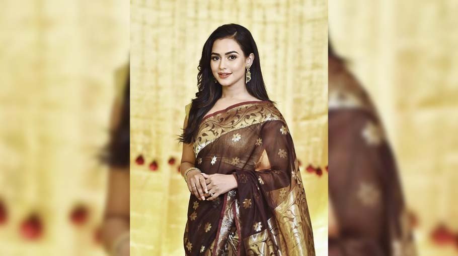 Faria returns to shoot for last slot of ‘Bangabandhu’ as PM Sheikh Hasina