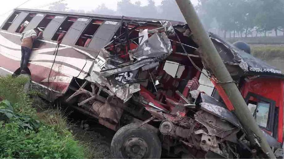 One killed, 7 injured in Cumilla highway