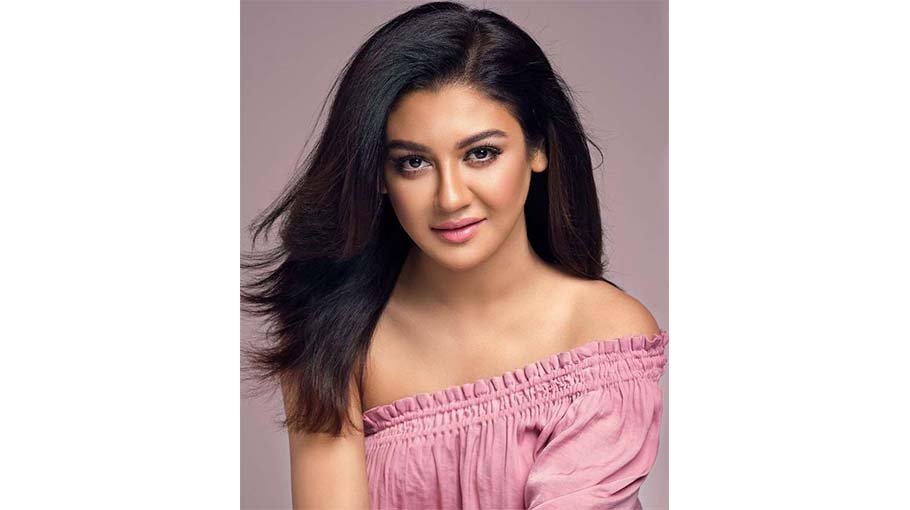 Jaya to star opposite Manoj in 'Shada Ami Kalo Ami' 