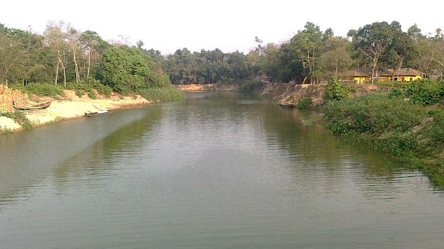 2,000-meter net seized from Halda River in Ctg