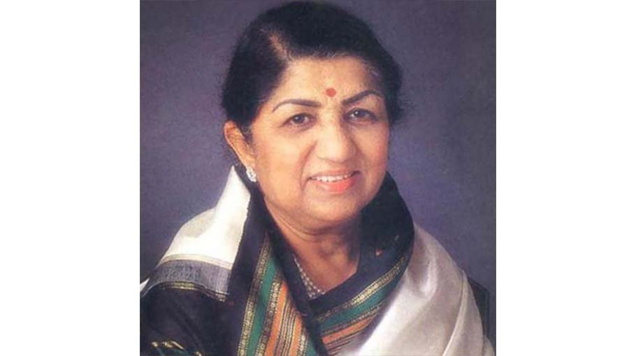 Lata Mangeshkar hospitalised