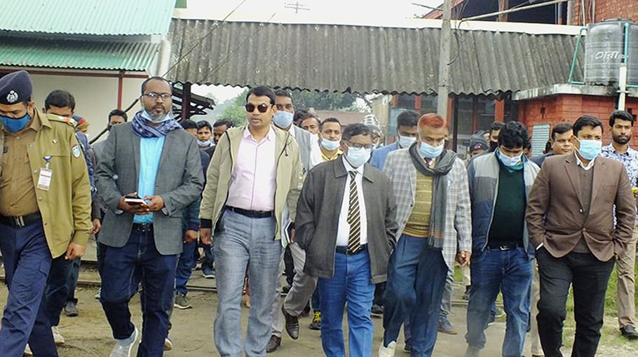 Railway GM visits Pakshi Locomotive shed