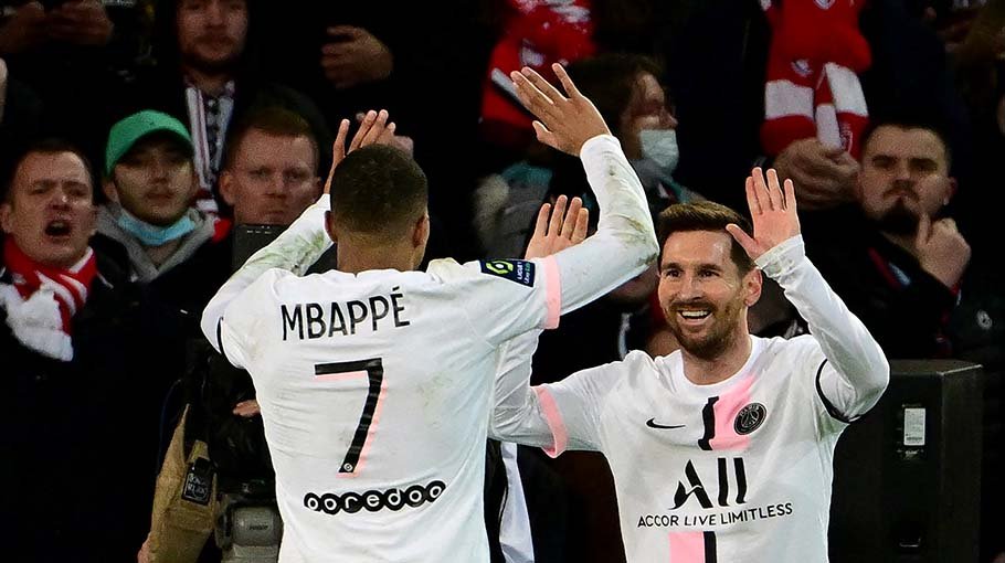 Messi, Mbappe on target as PSG thrash Lille