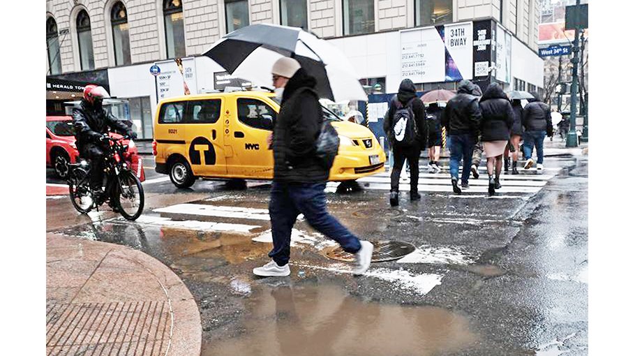 CIA secretly collected ‘bulk’ data on American citizens: Senators