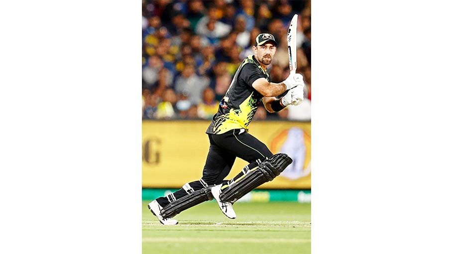 Maxwell stars as Aussies beat Lankans