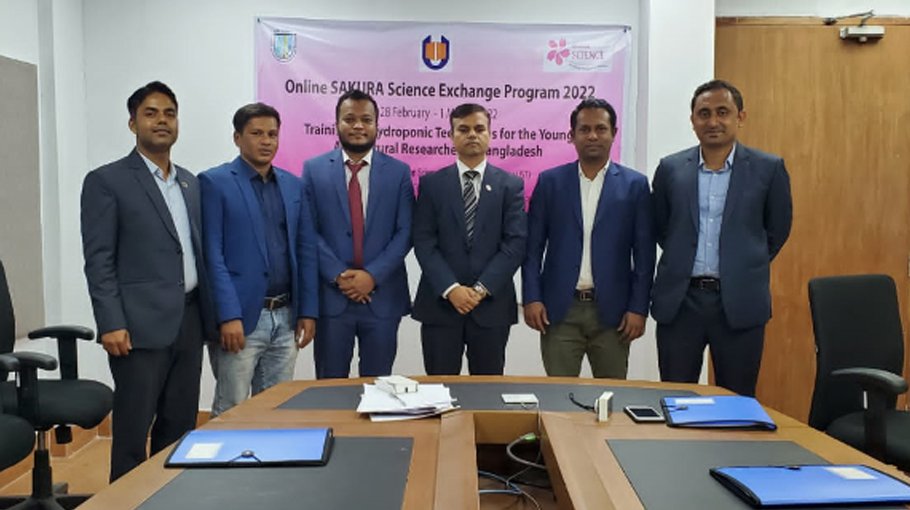 BARI holds training on hydroponic techniques for young researcher 