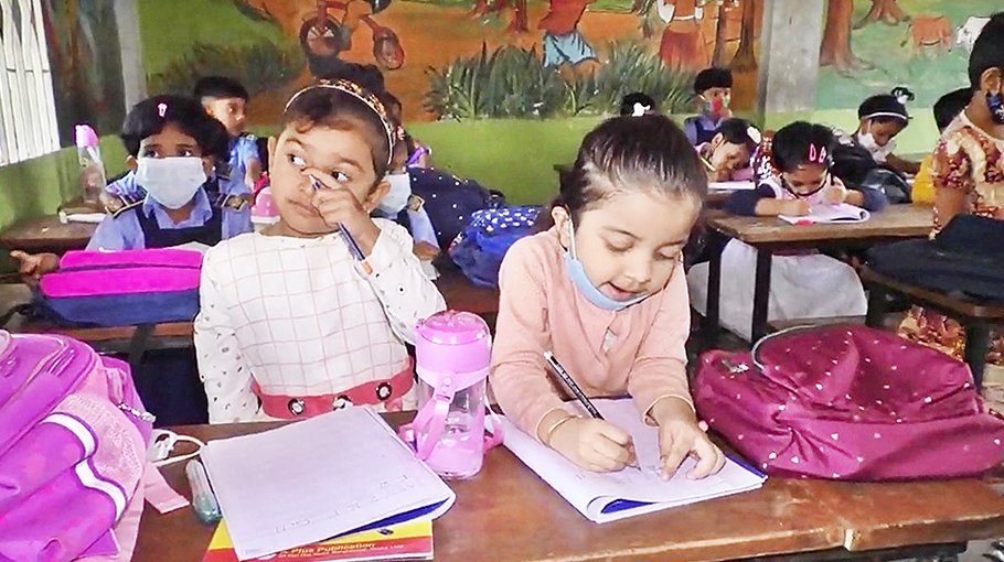 1253 primary schools reopen in Noakhali