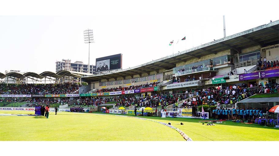 Minute's silence for Warne in Mirpur, Rawalpindi
