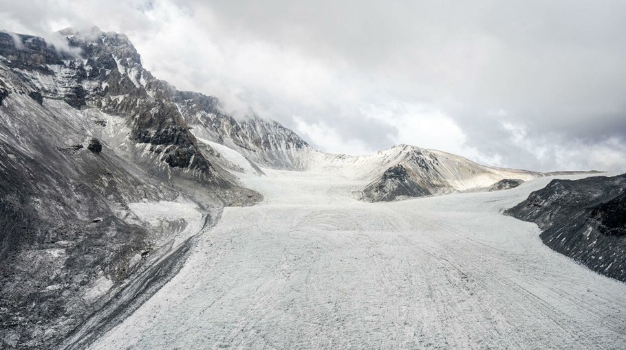 Chile creates national park to save glaciers