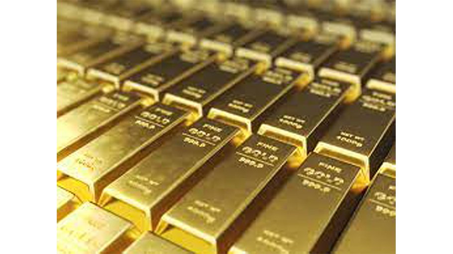 Gold rises above $2,000 an ounce on soaring Ukraine fears