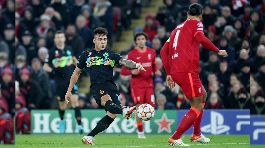 Liverpool into quarters despite loss to 10-man Inter