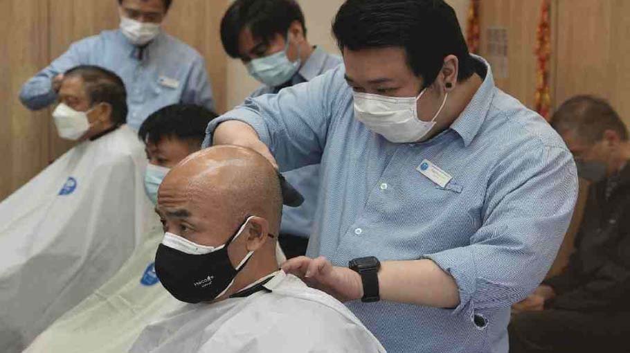 Global Covid cases top 453 million