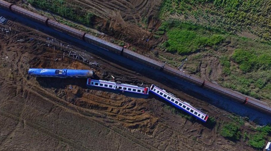 Over 60 killed in DR Congo train accident