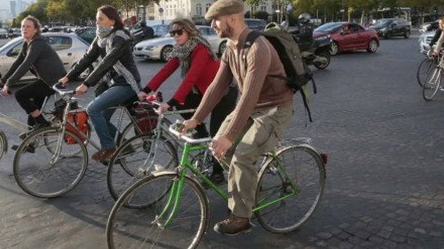 UN adopts resolution promoting bicycles to combat climate change
