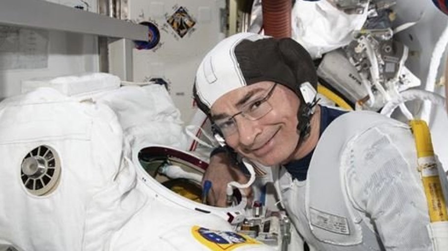 US astronaut to take Russian ride despite Ukraine crisis