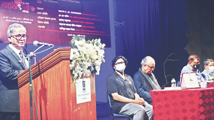 Annual drama festival starts at DU