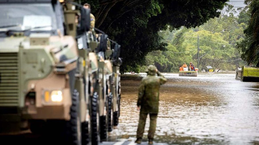 Australian beach town of Byron Bay inundated by floodwaters