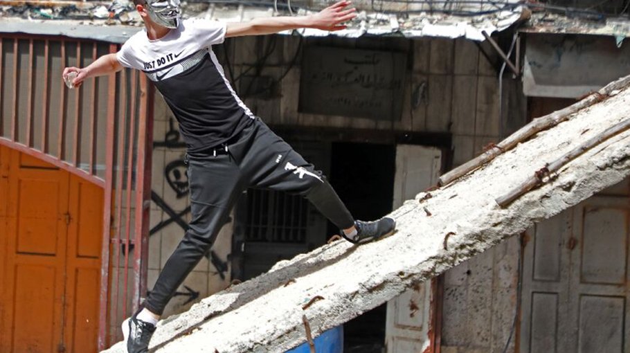 Israelis kill 3 Palestinians as violence spirals