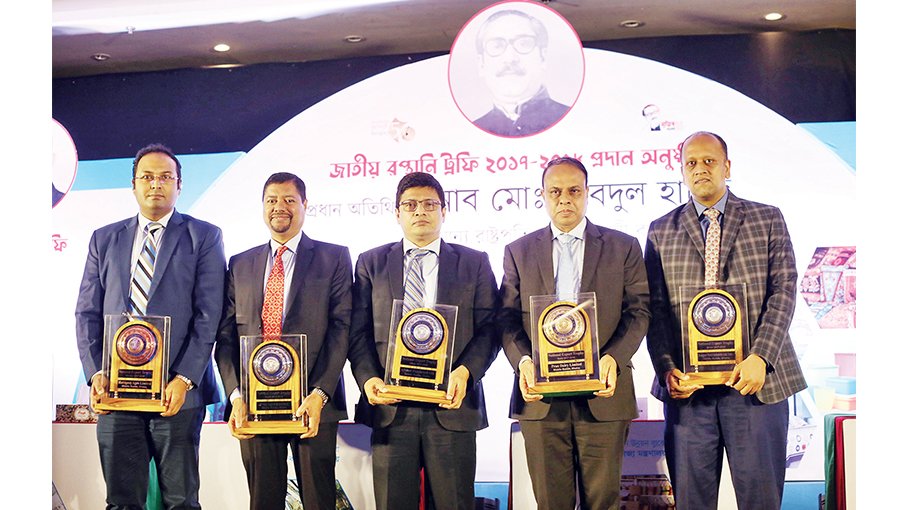 PRAN-RFL bags 5 nat’l export trophies