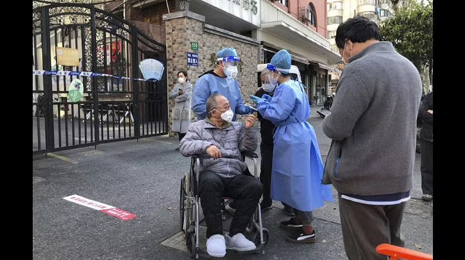 Shanghai hospital pays the price for China’s Covid response