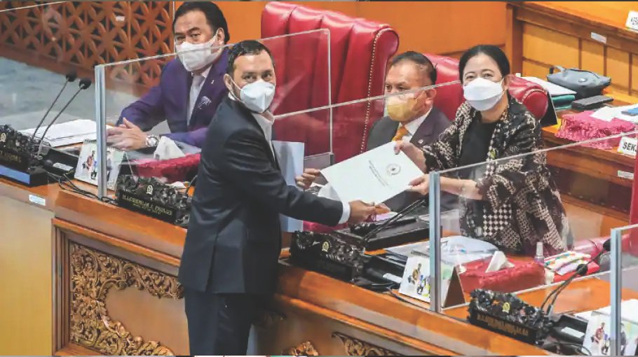 Indonesia passes  long-awaited  sexual violence bill