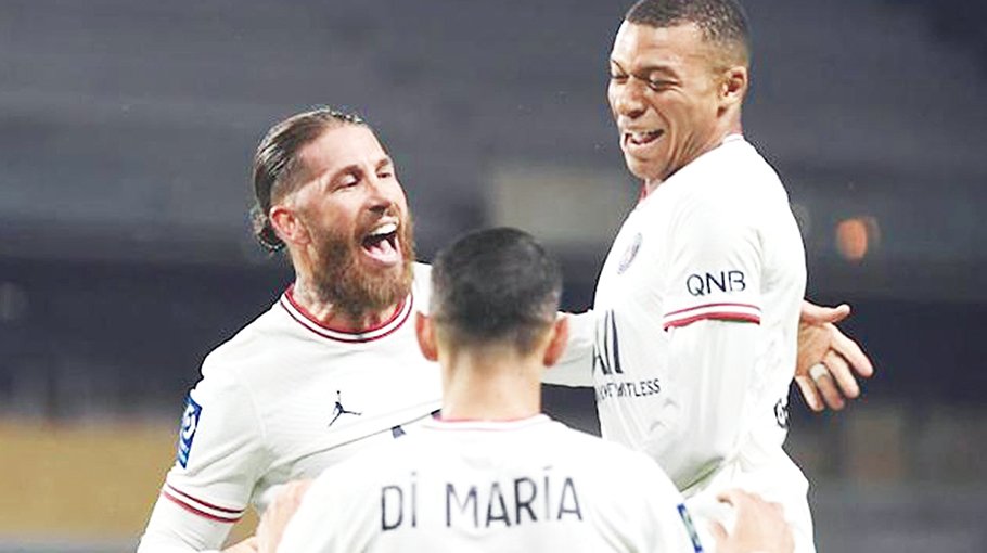 PSG a point away from 10th French title