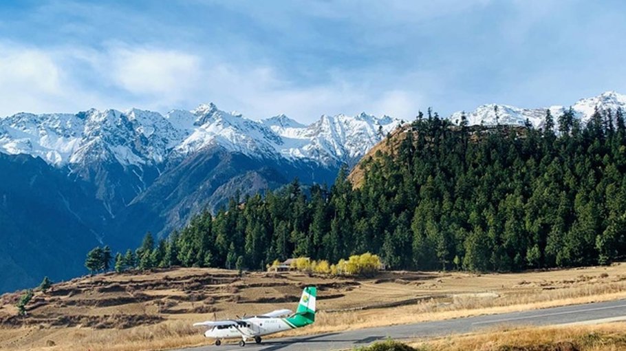 Plane with 22 people on board missing in Nepal’s mountains