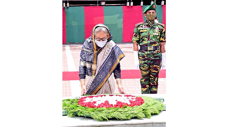 PM offers prayers at Bangabandhu's mazar in Tungipara