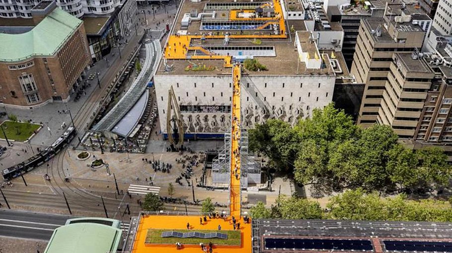 Dutch port’s rooftop walk shows post-climate future