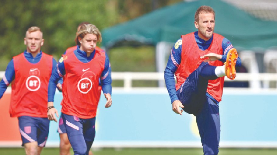 Kane’s eyes set on Rooney's England record