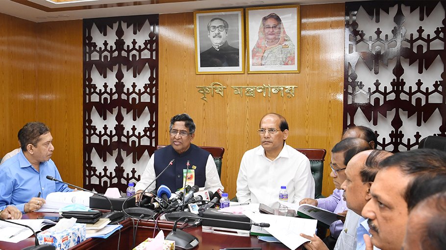 40pc of edible oil demand will be met locally: Razzaque