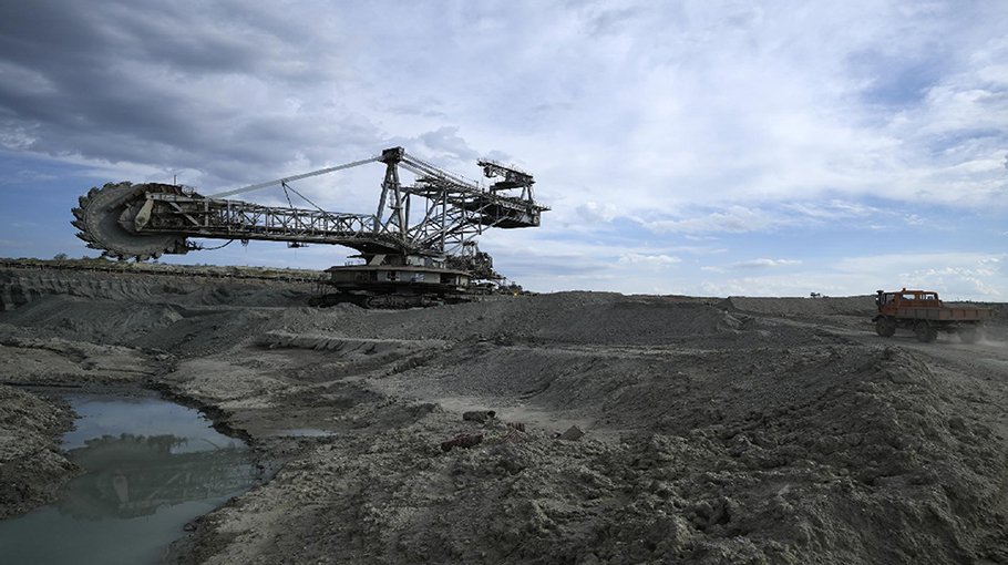 In energy-strapped Europe, coal gets an encore