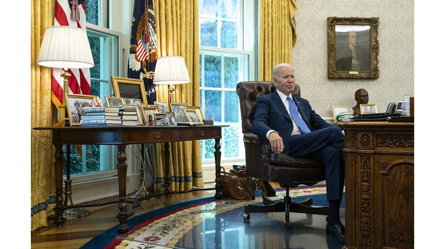 Biden hosts climate meeting amid high gas price pressure
