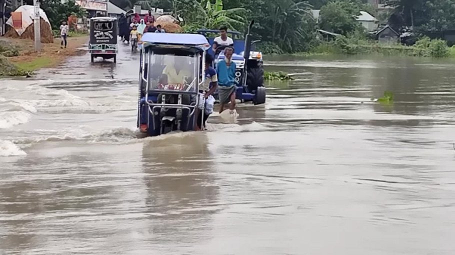 Flood situation further deteriorates in Jamalpur