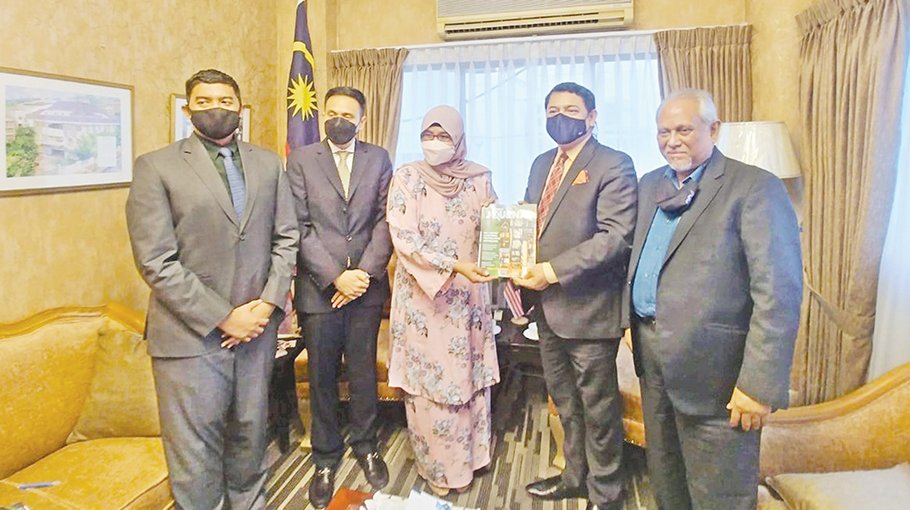 BMCCI leaders call on Malaysian envoy