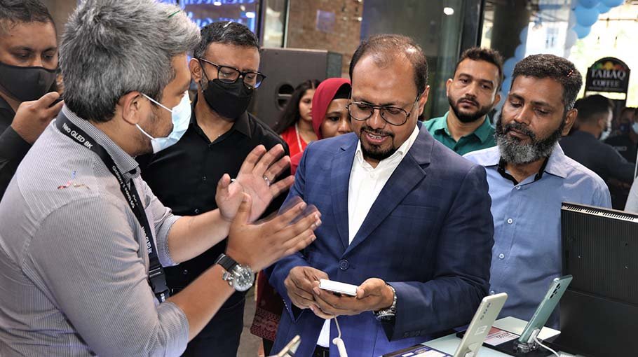 Smartphone fair of GP begins across the country ahead of Eid