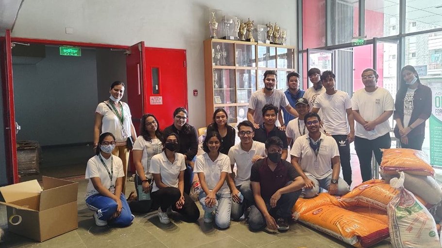 Students of DPS STS School Dhaka come to support flood victims