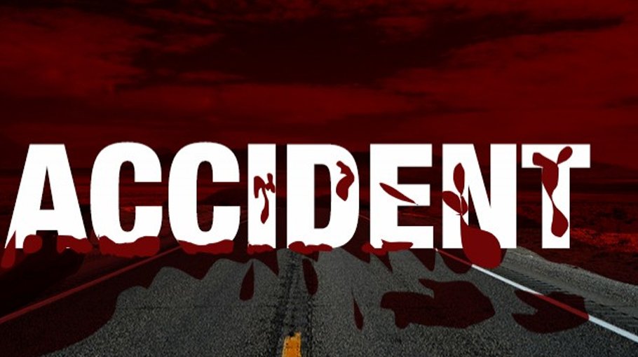 Two killed as bus rams into human hauler in Dhaka's Mirpur