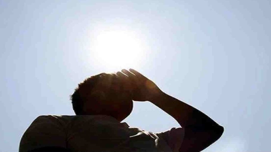 Mild heatwave sweeps Bangladesh