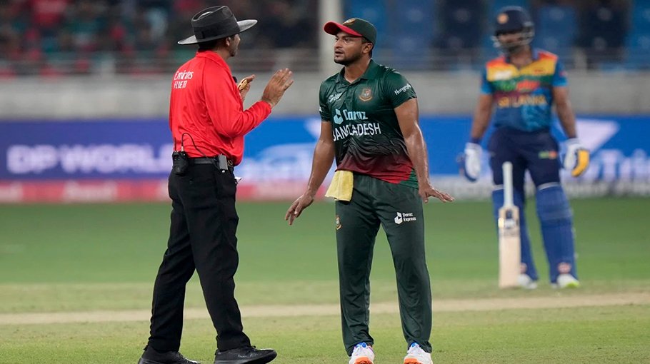 Spinner bowling a no ball is a crime: Shakib