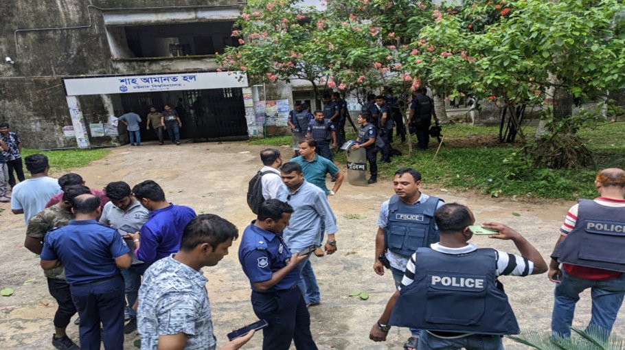 Two groups clash in CU, 2 injured
