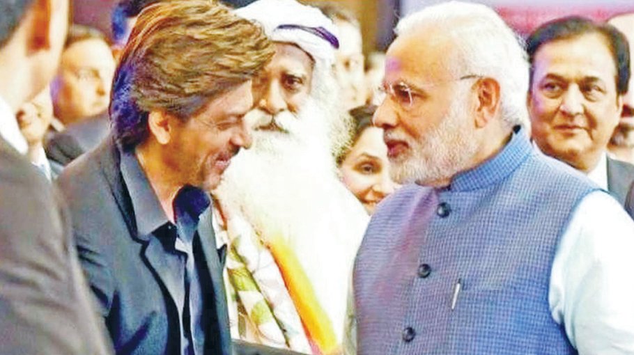 SRK requests PM Modi to take a day off on birthday