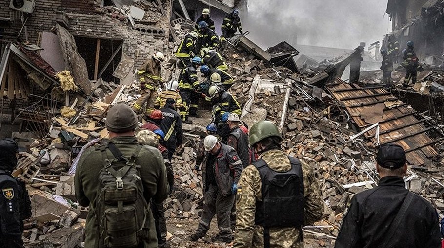 Death toll rises to 19 in Russian strikes on Ukraine