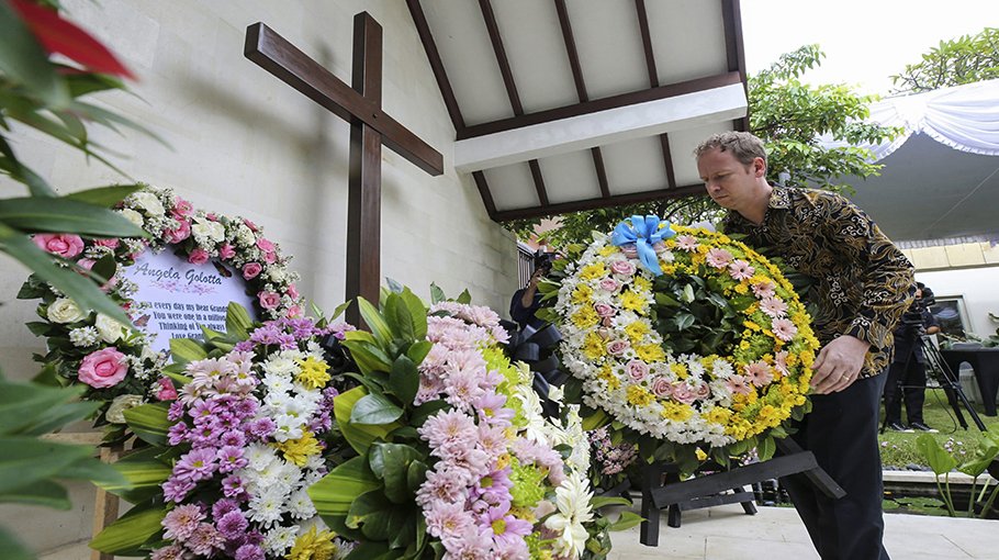Mourners mark 20th anniv of Indonesia’s Bali bombings