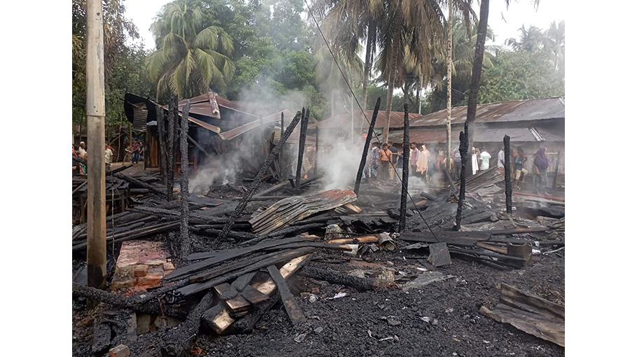 Seven shops, five houses gutted in Bandarban - Bangladesh Post