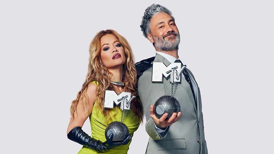 Thor director Taika, singer-wife Rita to host MTV EMAs