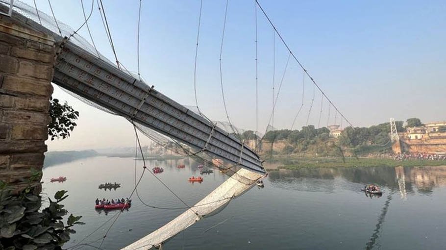 Death toll from Gujarat cable bridge collapse reaches 141