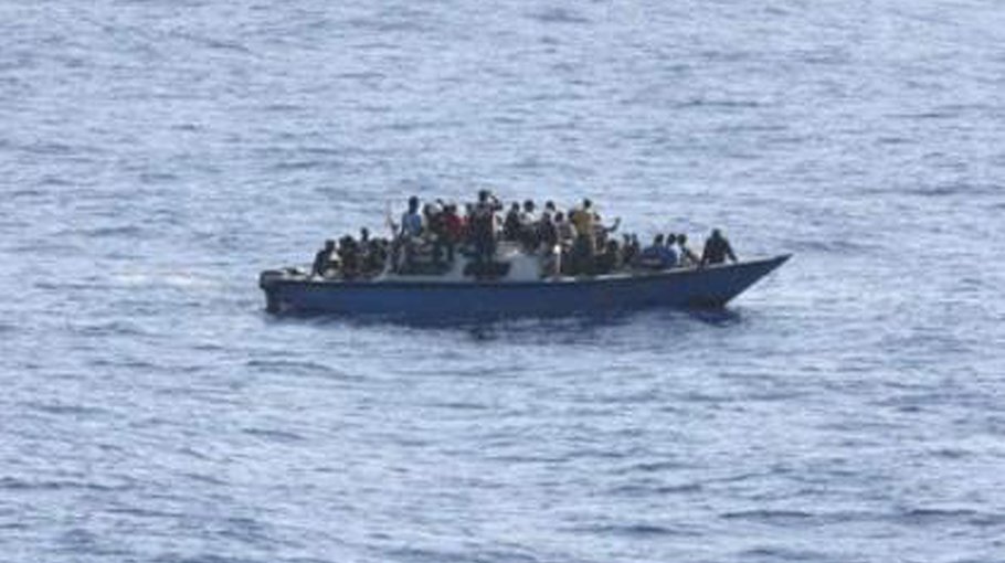 Migrant death toll rises to 21 in Greece shipwrecks