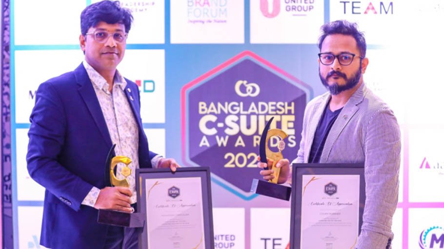 Walton CEO, CMO win C-Suite Awards